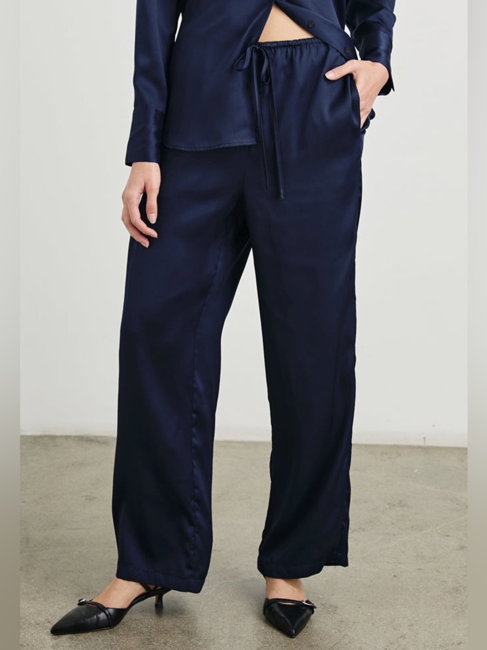 Rails Damani Trousers Navy S Silky Shiny drawstring wide leg